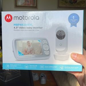 Brand new in box, opened and unboxed then put back   Never Used. I’m the grandma